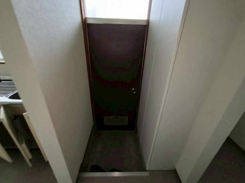 アパルト湘南 玄関