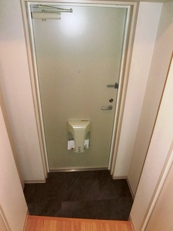 メゾンド・ピア7 玄関