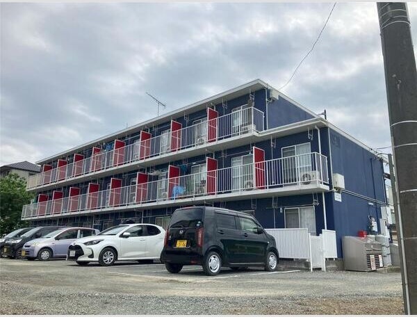 ポルシェ飯山 205号室 外観