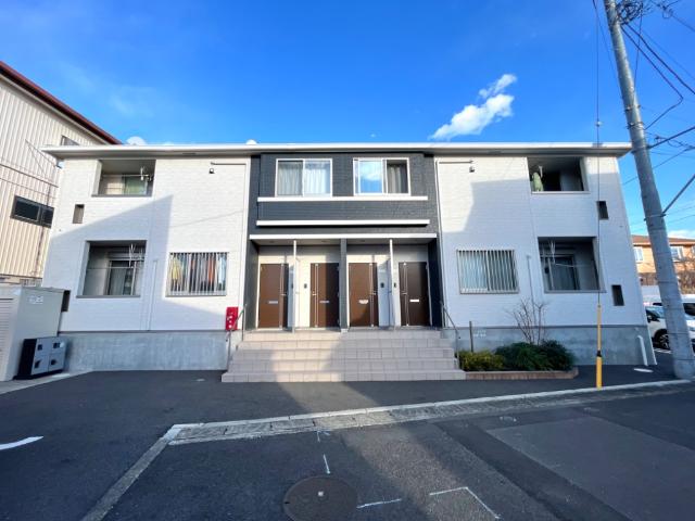 メルベール・クレシア 外観