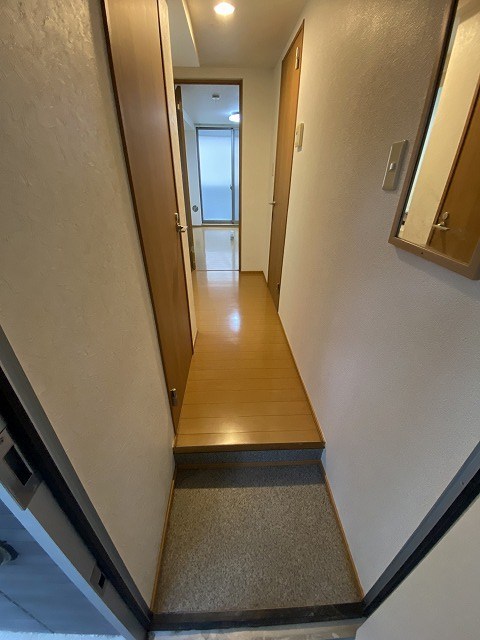 エルガラン 玄関