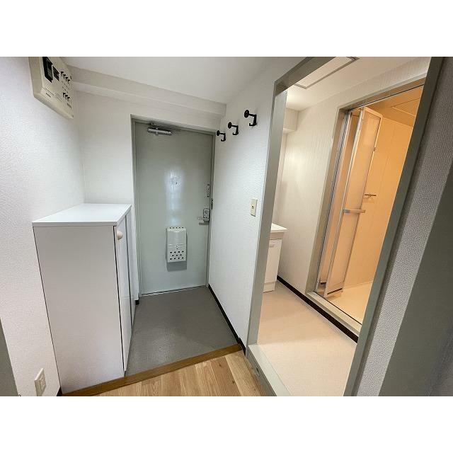 コート・リヴェール 玄関