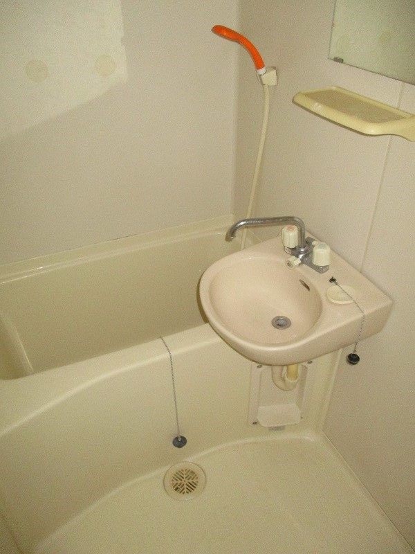 横浜元町ガーデンⅠ 風呂画像