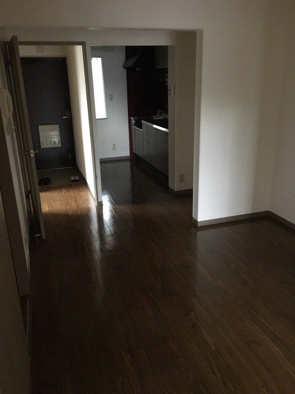 マローネ リビング