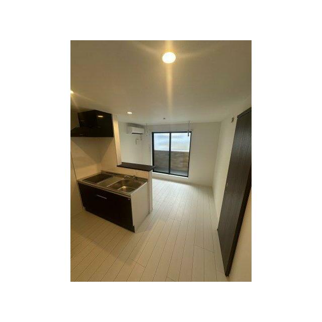 ベイルーム藤沢花の木 リビング