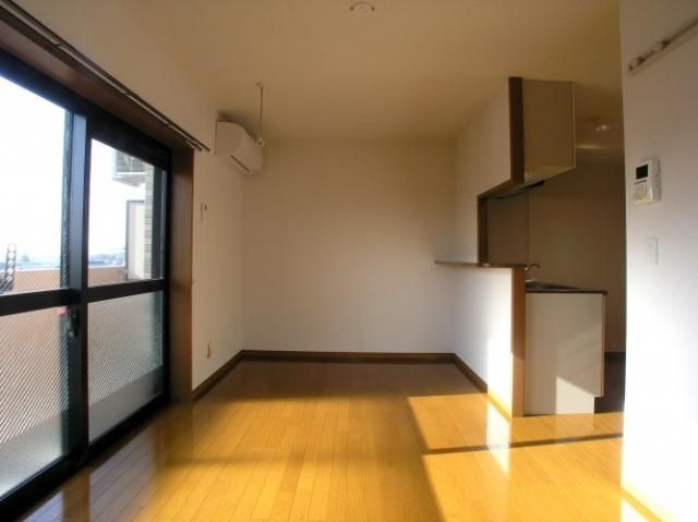 フローラル ベッドルーム