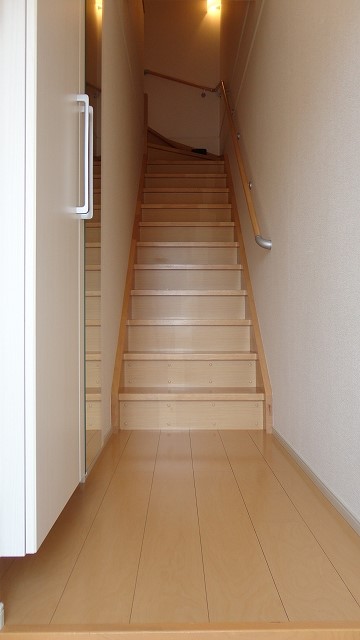 ティエラセレナ 玄関