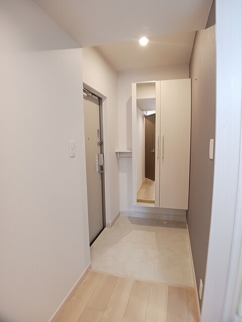 パイシーズ 玄関