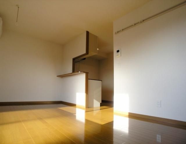 フローラル リビング