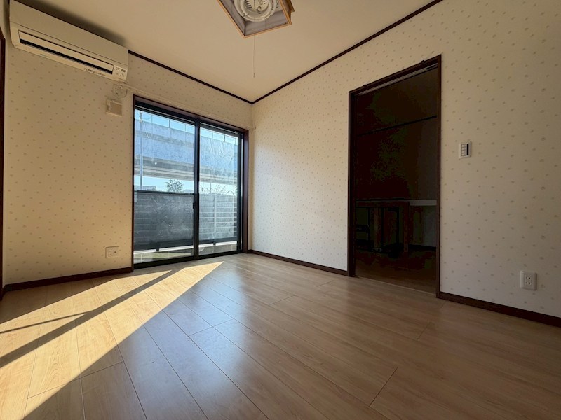 加藤貸家　8号棟 ベッドルーム