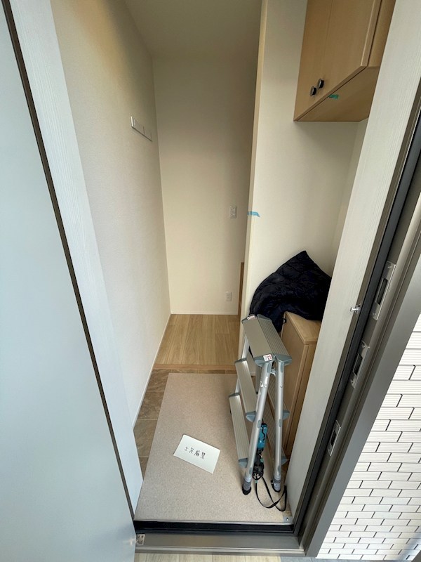 アズーロ鵠沼 玄関