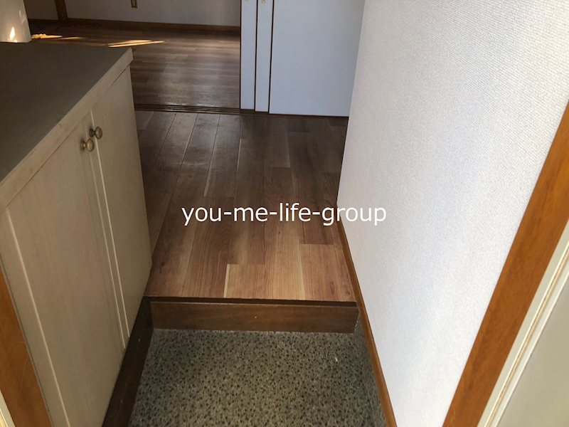 ドゥエルジョイ 玄関