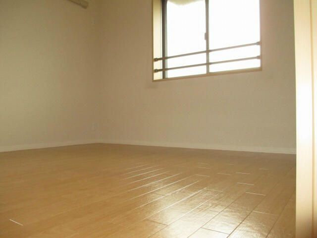 クレール山下 ベッドルーム