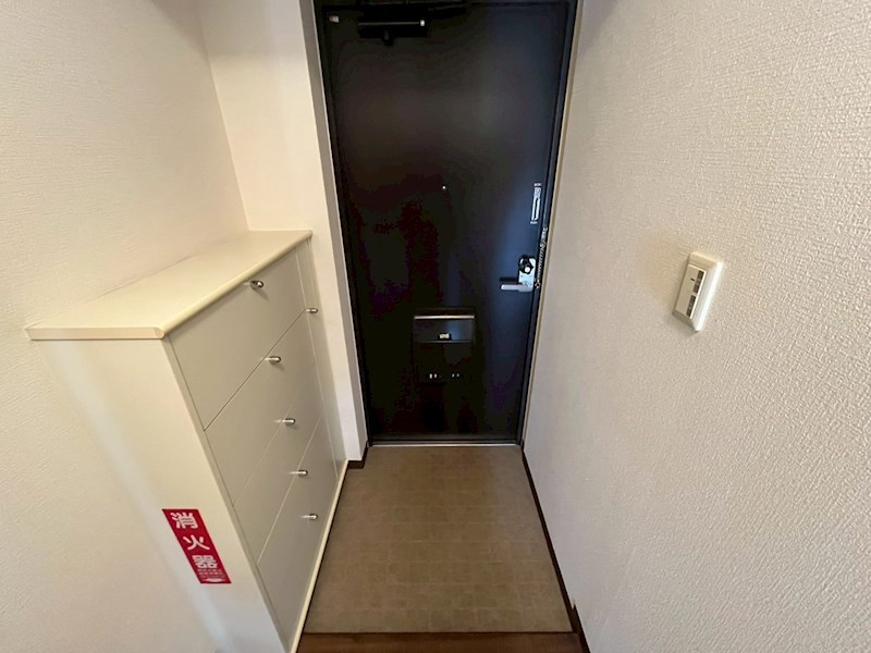 ペアコート伊勢原 玄関