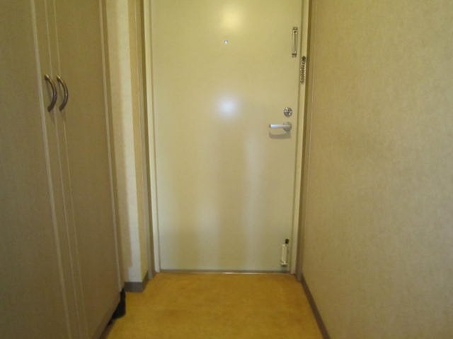 フィールド・サン 玄関