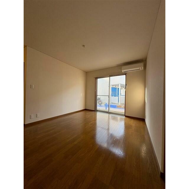 シルバーウェーブコートⅡ リビング