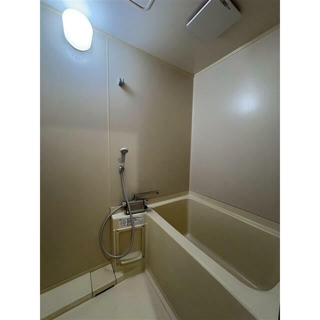 シルバーウェーブコートⅡ 風呂画像