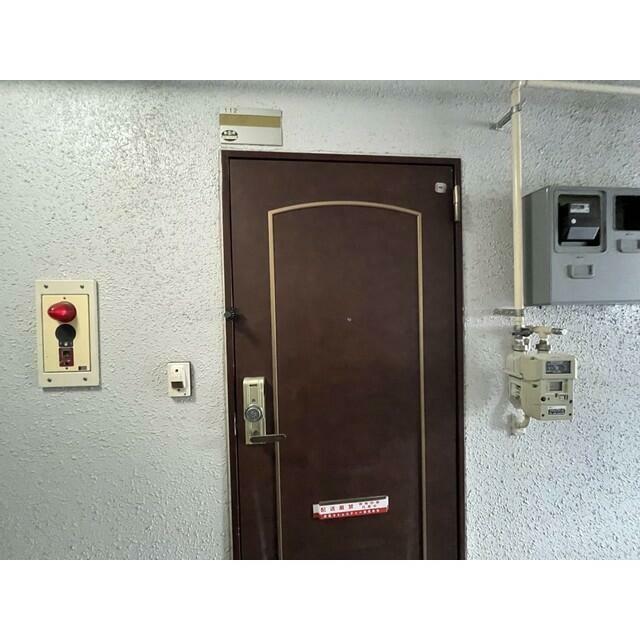 リュミエ本厚木 玄関