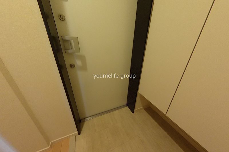 フローラ紀秀 玄関