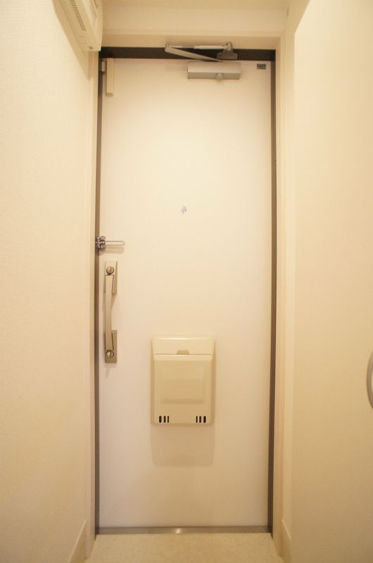 リブリ・湘南海岸 玄関