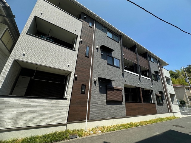 フィフスエレメント 103号室 外観