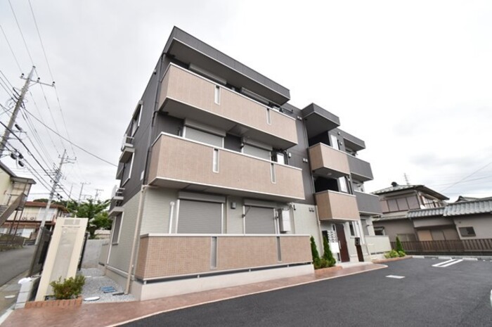 ラフター 101号室 外観