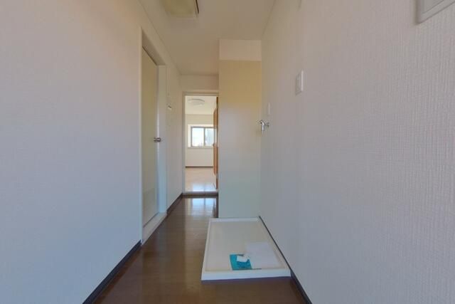 ジュネパレス平塚第１８ 玄関