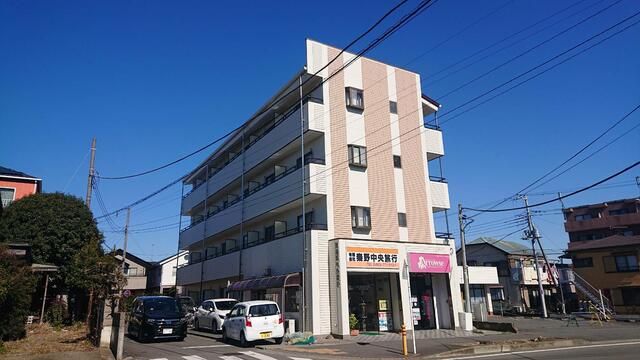 エトワールⅢ 205号室 外観