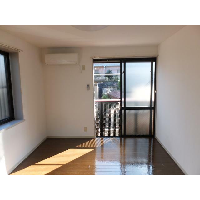 ローバンス戸塚 リビング