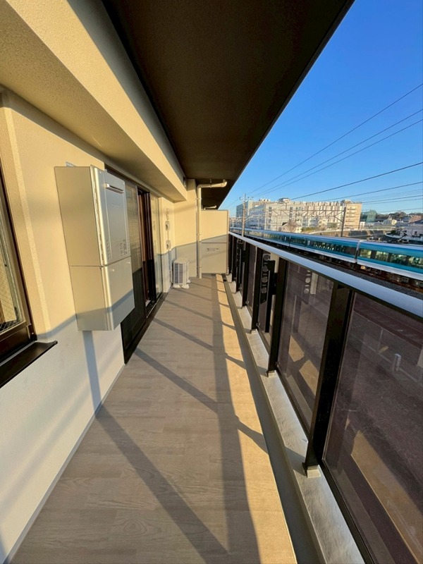 LUXENA＋PAWS藤沢 ベランダ