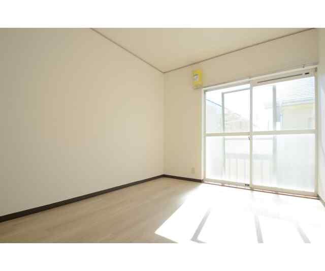 カサヴェルデ大町 リビング