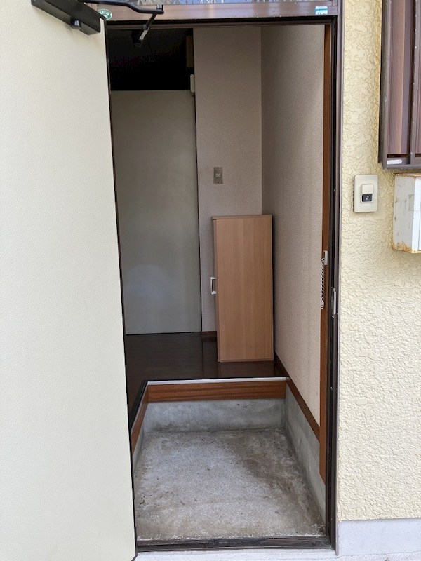 シーサイドコーポ 玄関