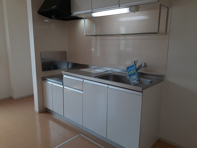 グリュ・プレーヌⅢ キッチン