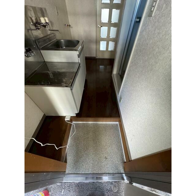 ハウスポートナルセ 玄関