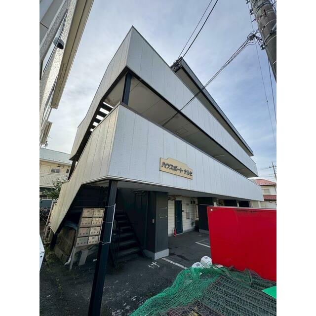 ハウスポートナルセ 1F号室 外観