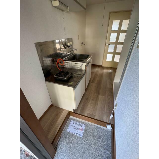 ハウスポートナルセ 玄関