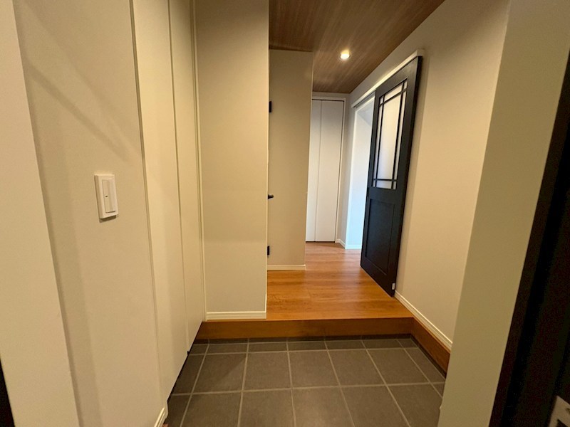 River Village 茅ヶ崎中海岸 玄関