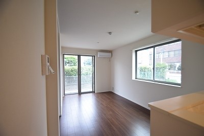 リレント リビング