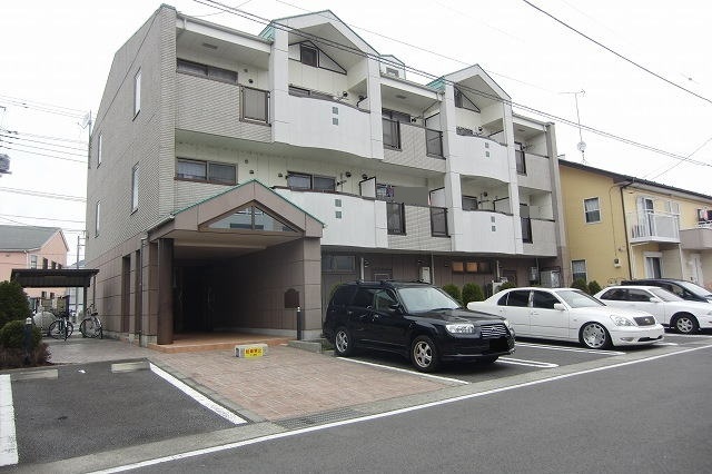 ヴィアーレ開成 203号室 外観