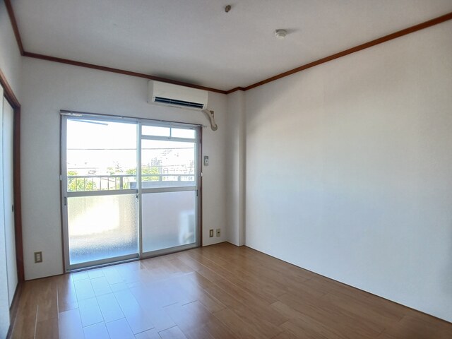 コーポ江原 リビング