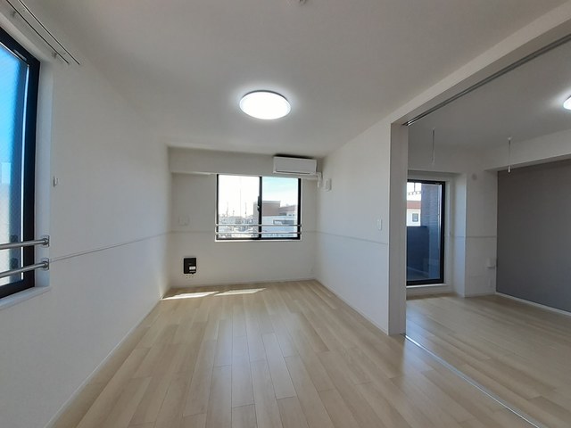 ＦｌｏｒｉａⅡ（フローリアⅡ） リビング