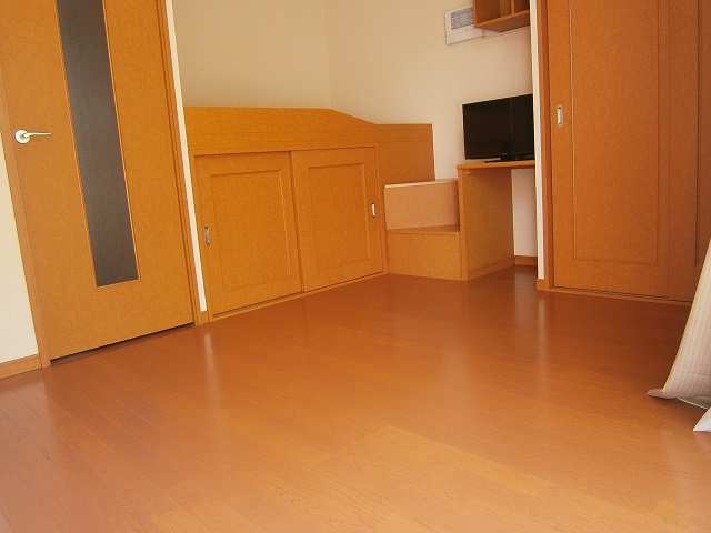 レオパレス和 リビング