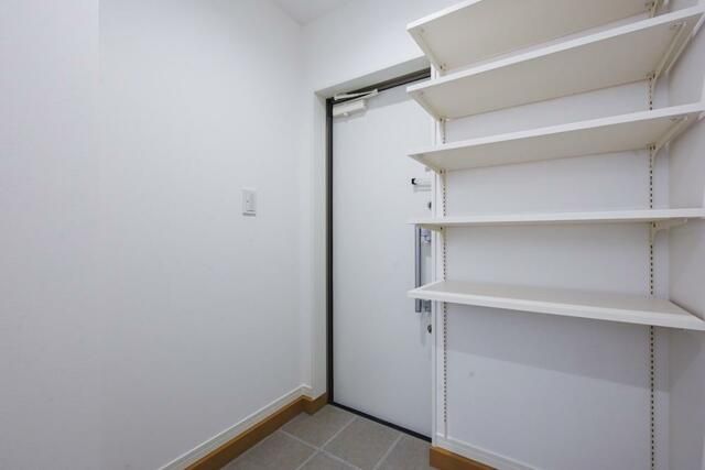 ブランメゾンＢ 玄関