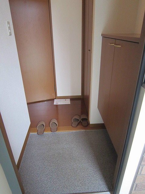 ヴェルドミールⅠ 玄関