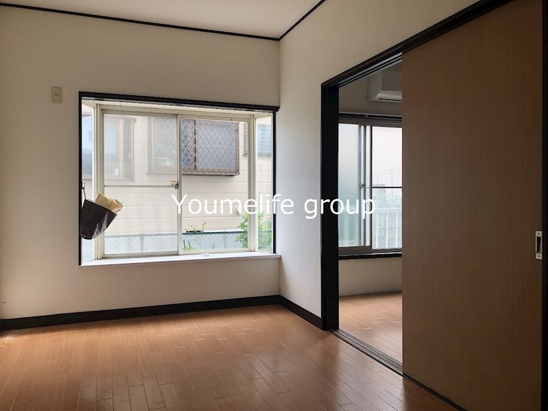 コーポラスエイト リビング