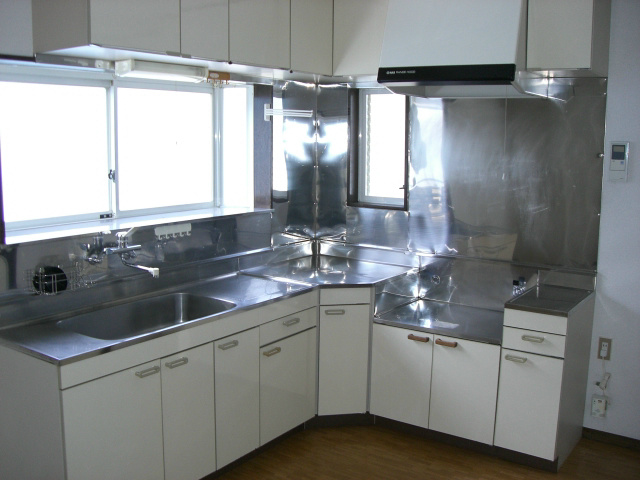安西ハイツB キッチン