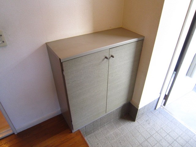 尾登ハイツ2 玄関