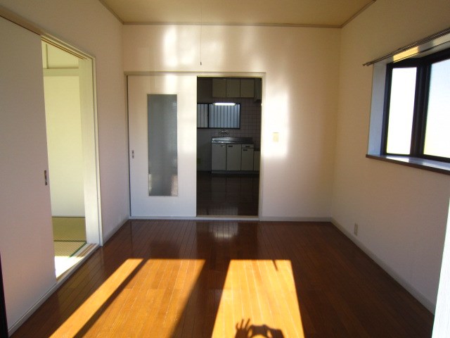 尾登ハイツ2 リビング