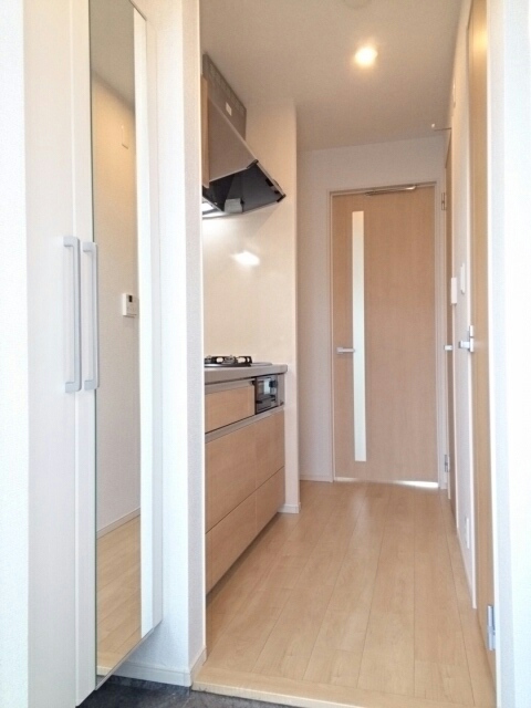 レディアント湘南台 玄関