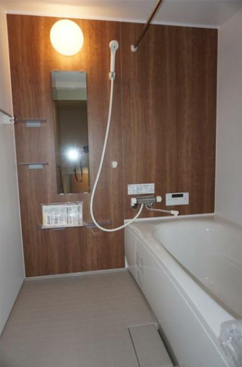 アクア・ヴィラ伊勢原 風呂画像